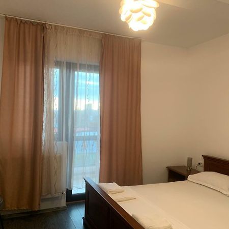 Casa Famous Leilighet Iasi Eksteriør bilde