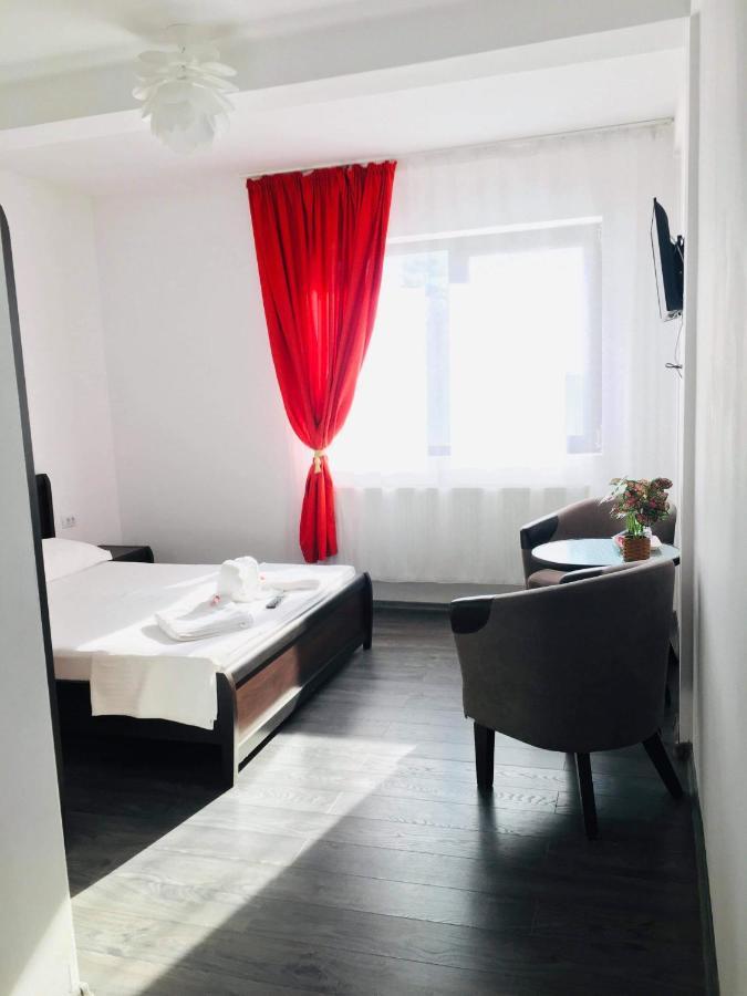 Casa Famous Leilighet Iasi Eksteriør bilde